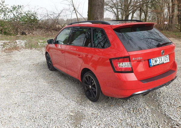 Skoda Fabia cena 50900 przebieg: 61159, rok produkcji 2016 z Wrocław małe 596